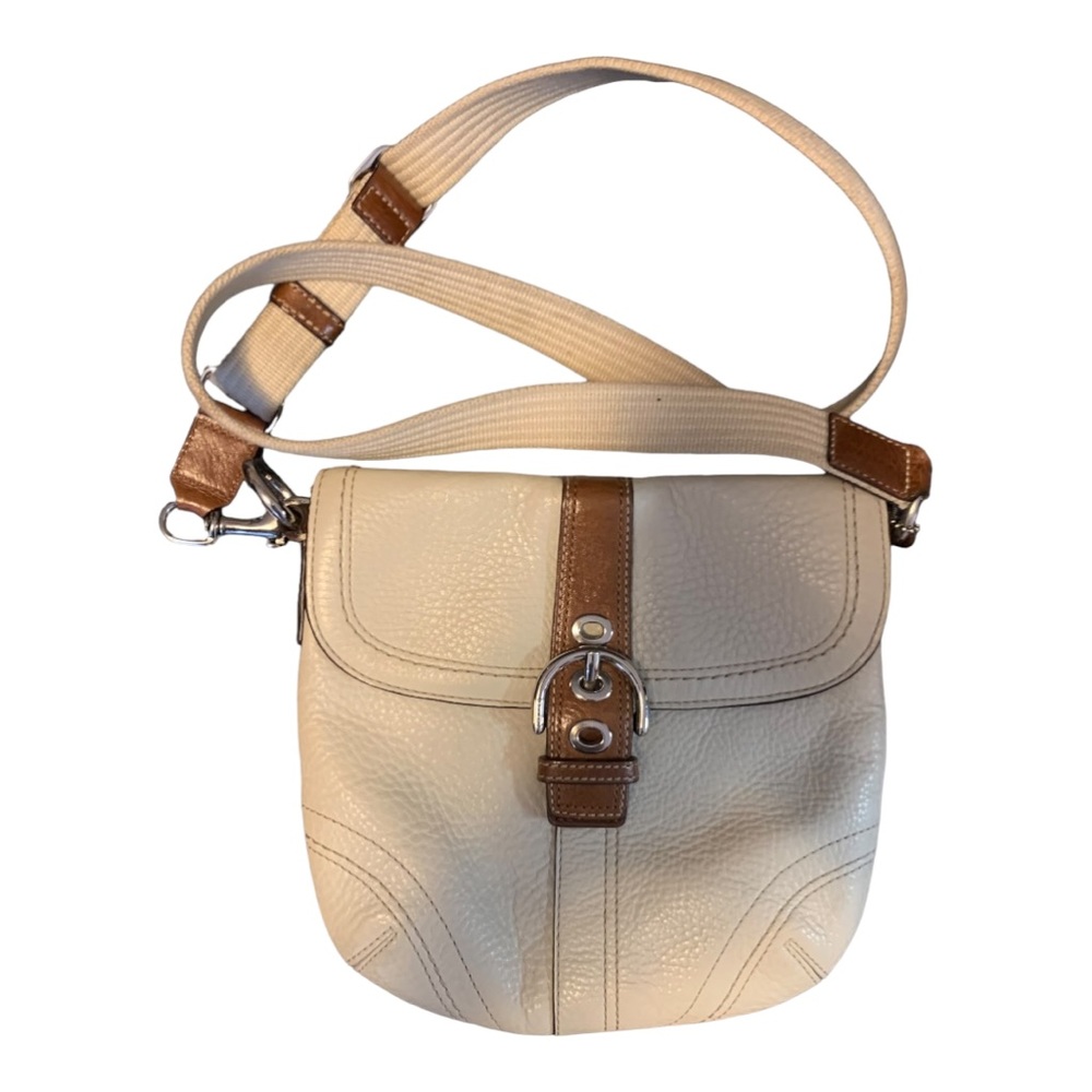 Coach cream/tan color  pebble leather authentic Soho Buckle Crossbody bag